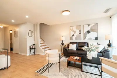 Condo Townhouse in Toronto