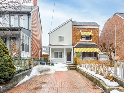Semi-Detached in Toronto