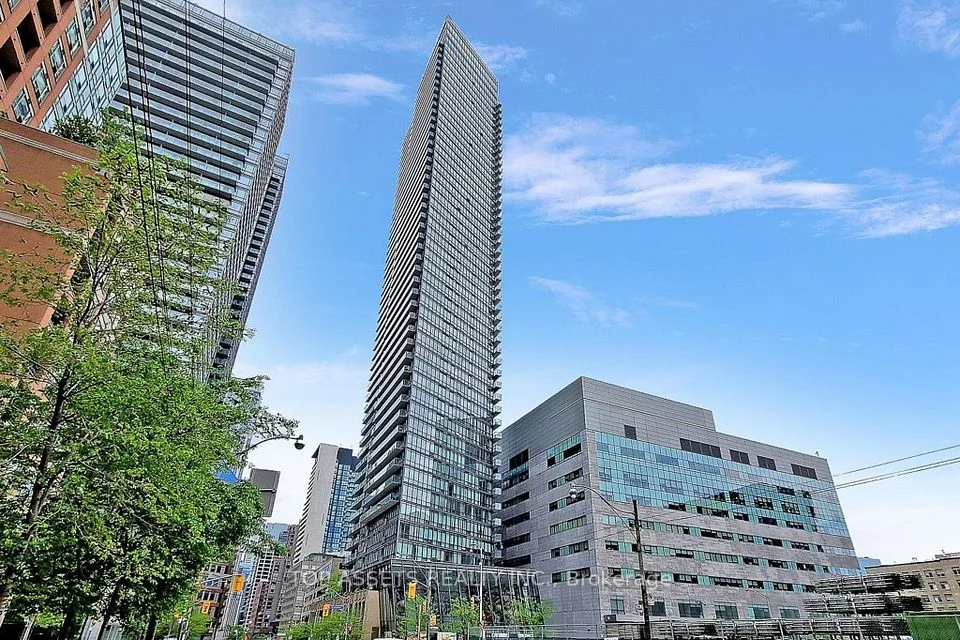 832 Bay Street 215, Toronto C01, On M5s 1z6