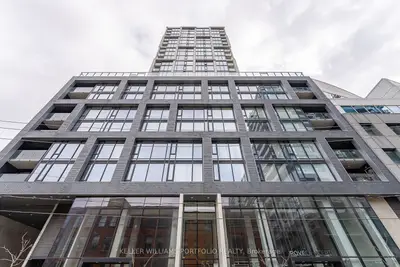 Condo Apartment in Toronto