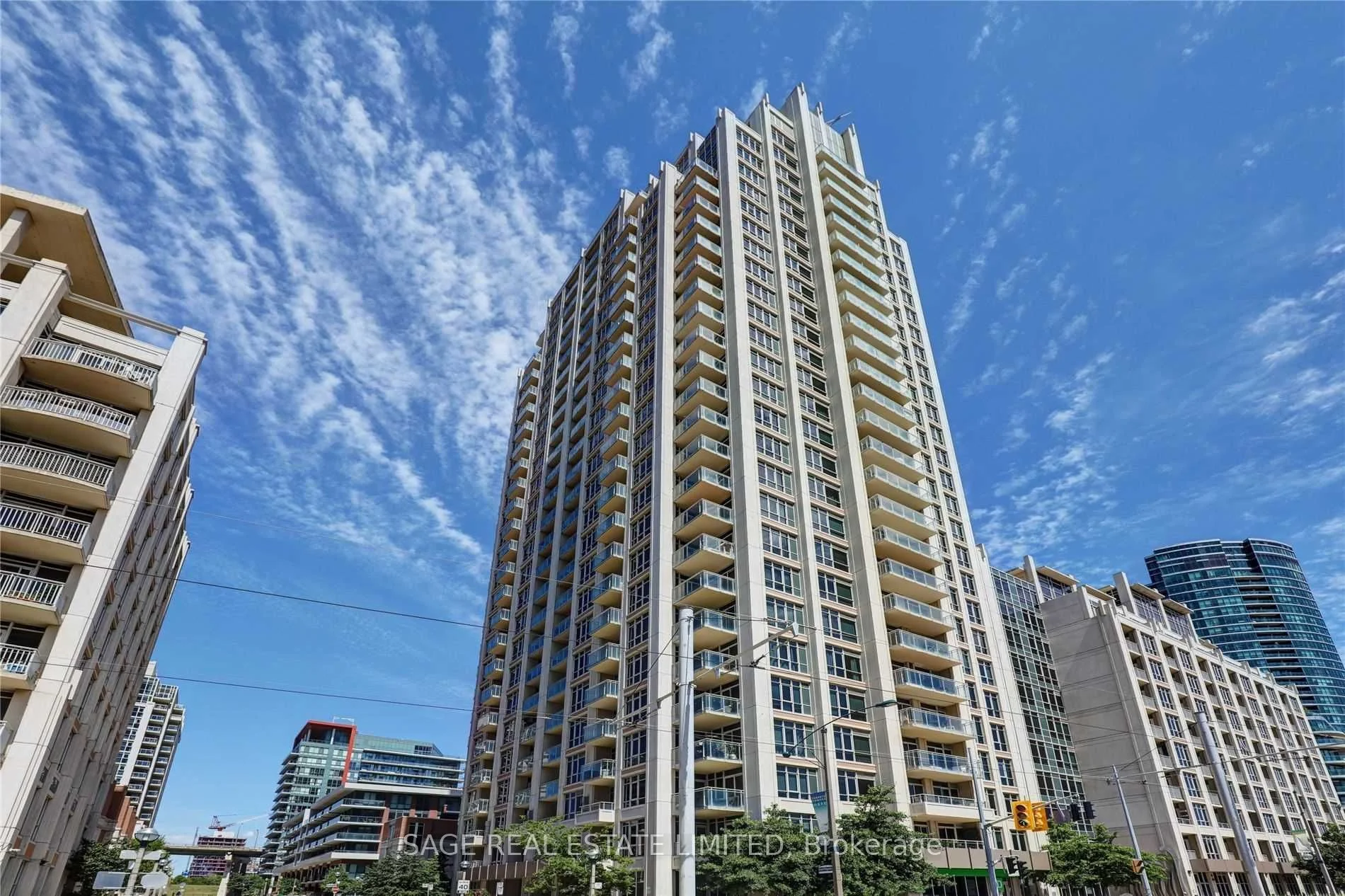 21 Grand Magazine Street 1609, Toronto C01, On M5v 1b5