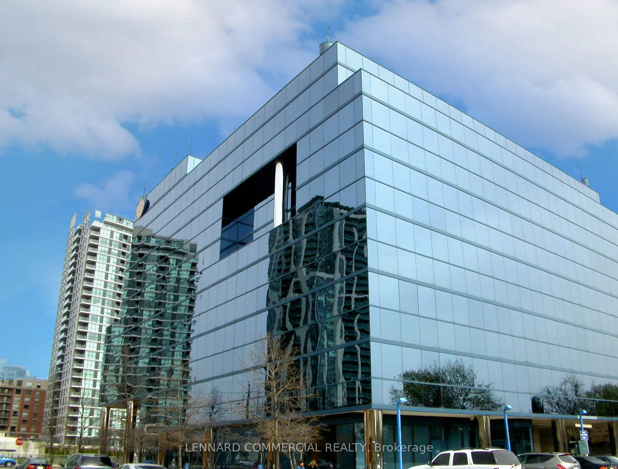 4576 Yonge Street 512, Toronto C07, On M2n 6n4
