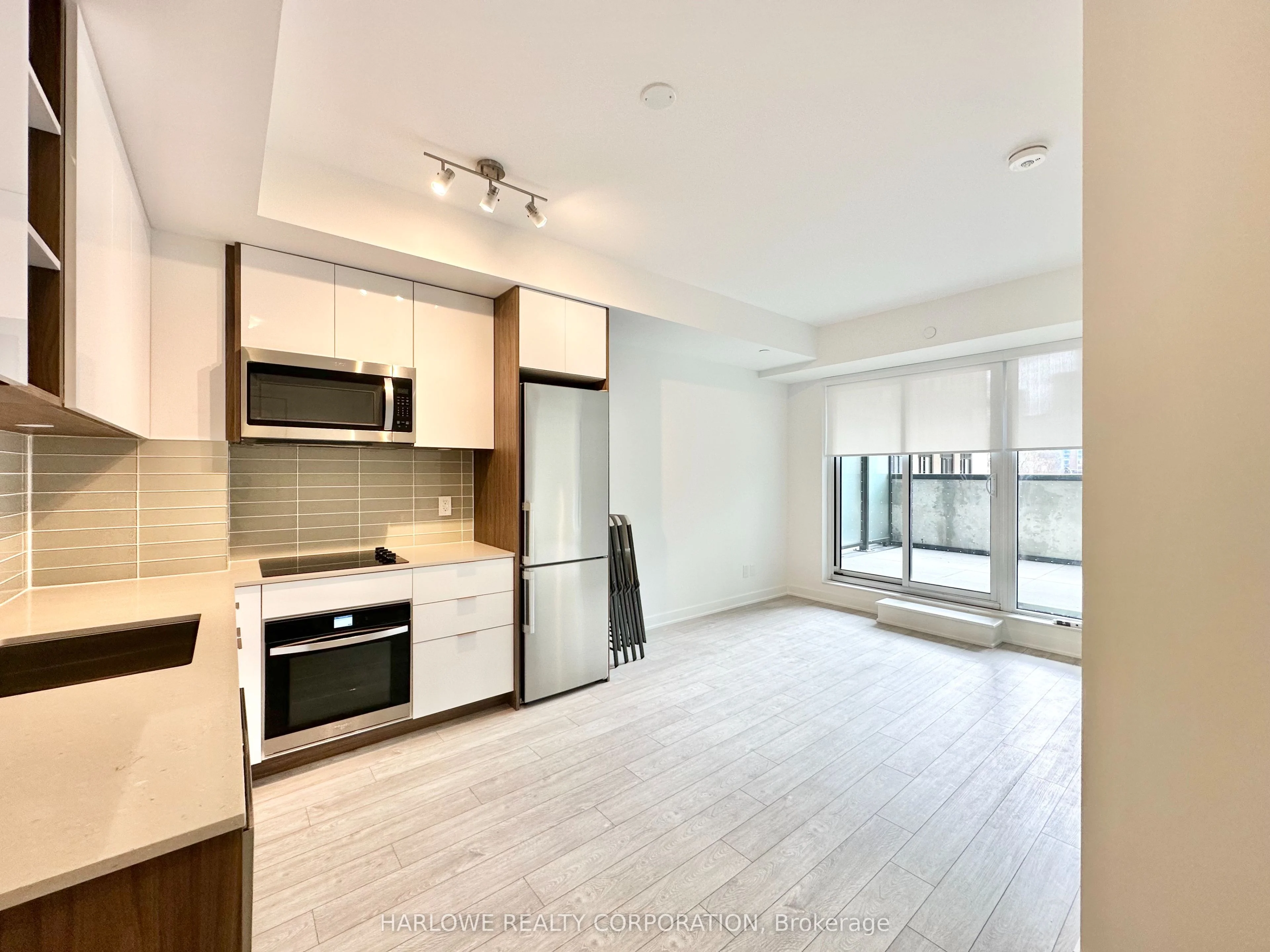 543 Richmond Street W 328, Toronto C01, ON M5V 1Y6