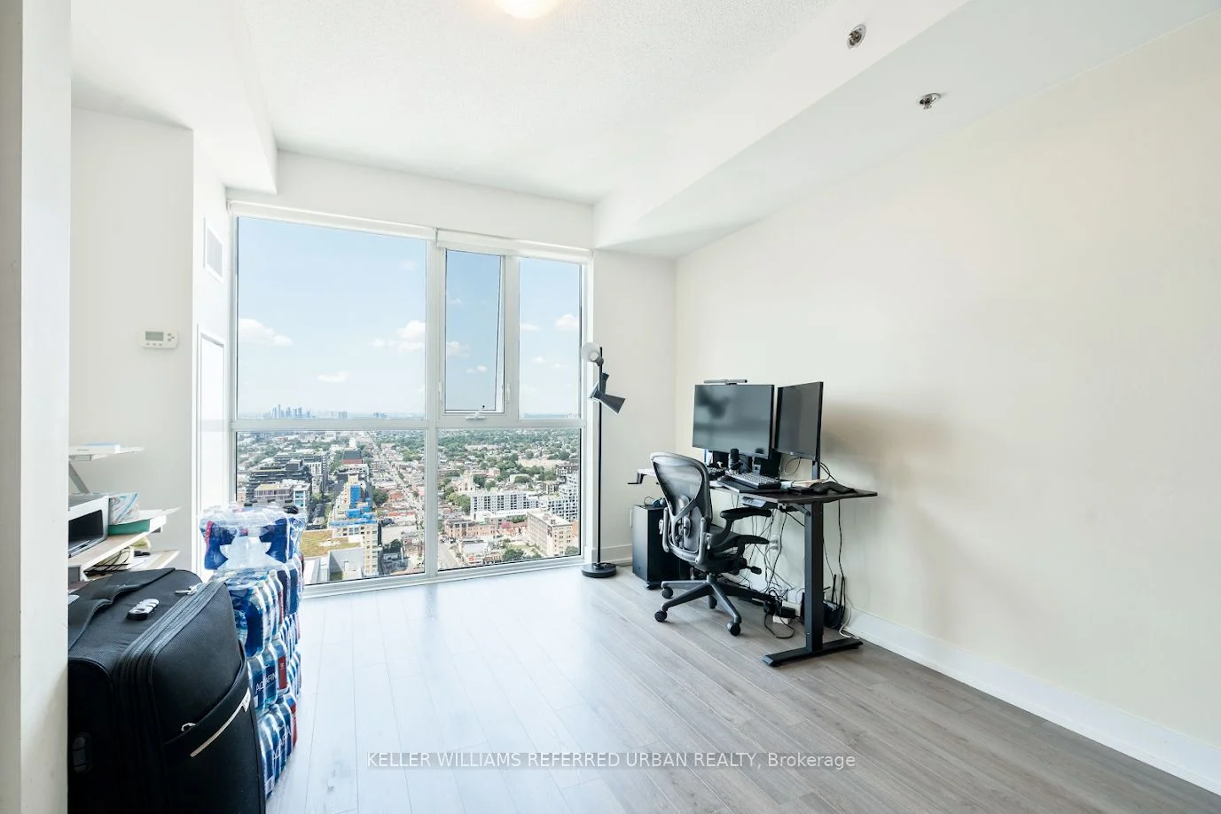 318 Richmond Street W 3509, Toronto C01, ON M5V 0B4