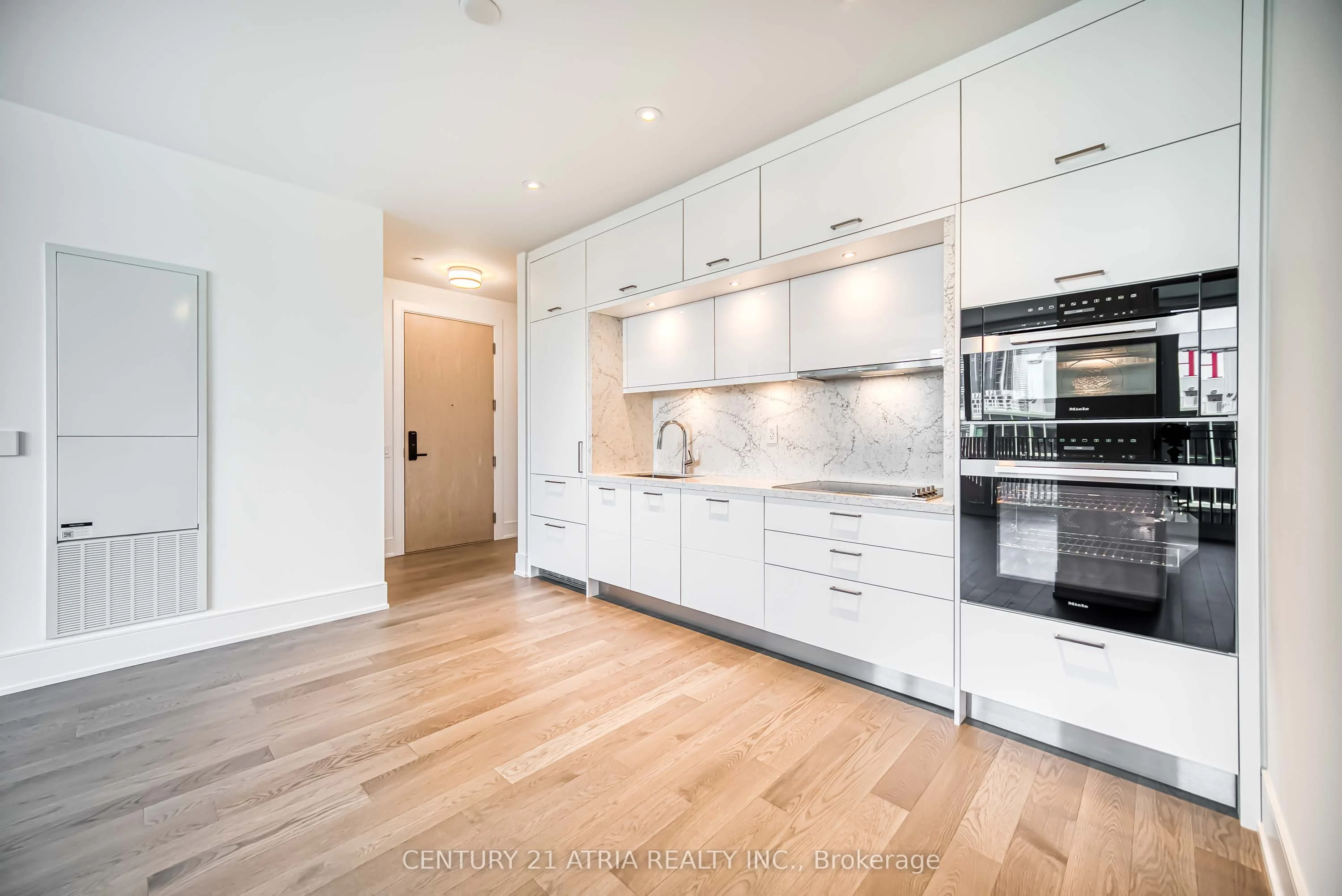 155 Merchants' Wharf 1227, Toronto C08, ON M5A 0Y4