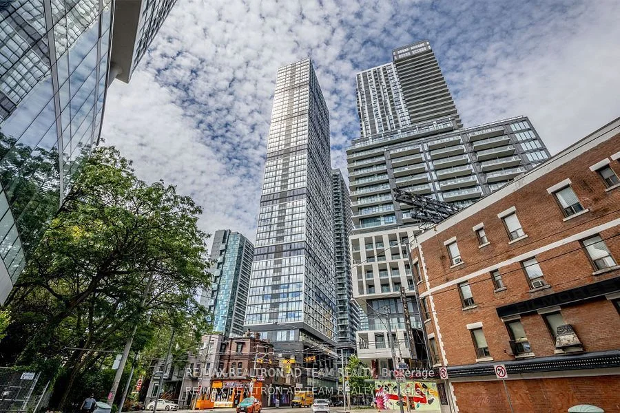 181 Dundas Street E 702, Toronto C08, ON M5A 1Z4