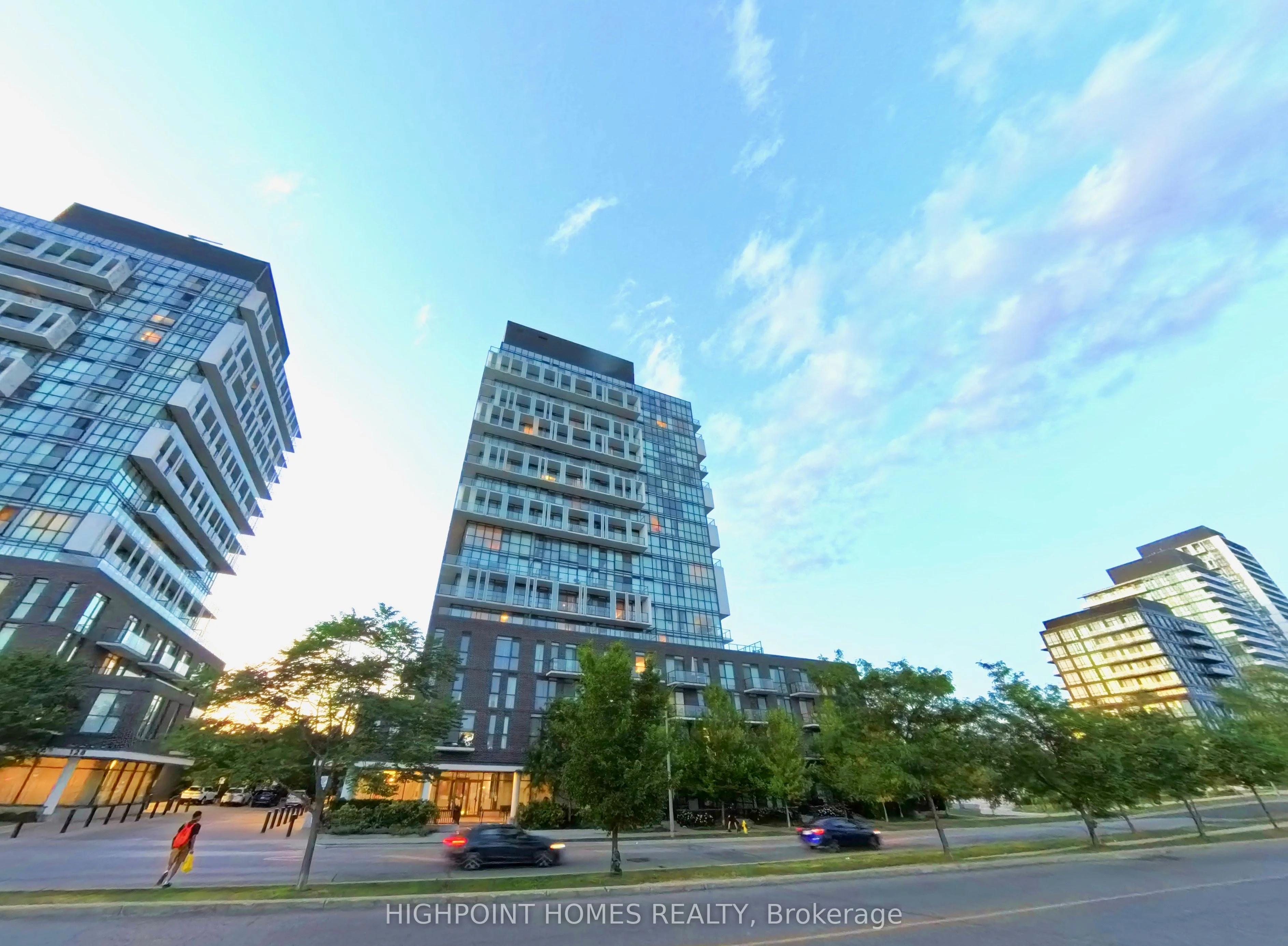 150 Fairview Mall Drive 105, Toronto C15, ON M2J 4T1