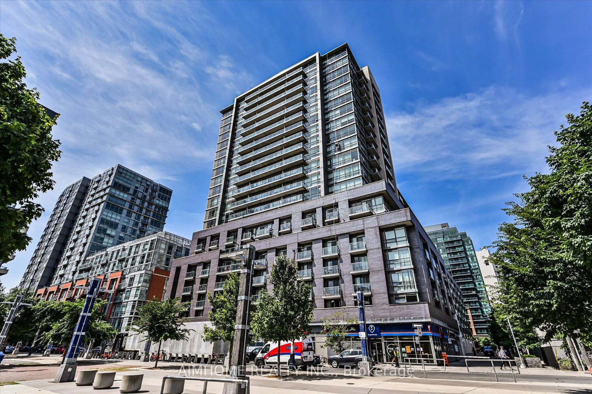 68 Abell Street 625, Toronto C01, ON M6J 0B1