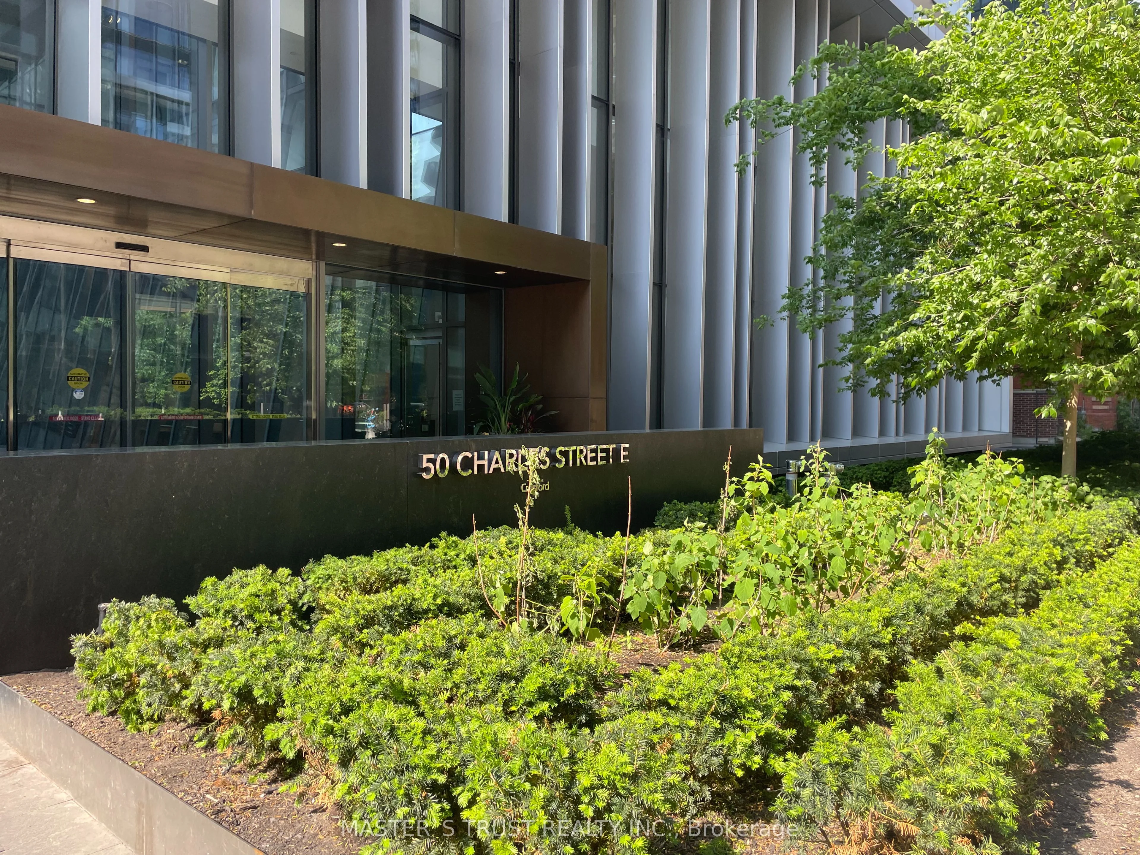 50 Charles Street E 3307, Toronto C08, ON M4Y 1T1