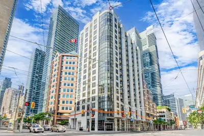 Condo Apartment in Toronto