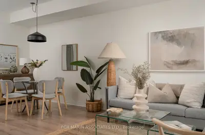 Condo Townhouse in Toronto
