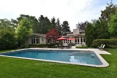 7 Valleyanna Drive, Toronto, On M4n 1j7