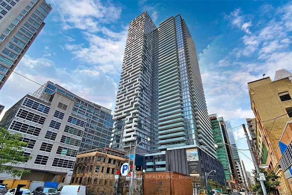 25 Richmond Street E 2707, Toronto C08, ON M5C 0A6