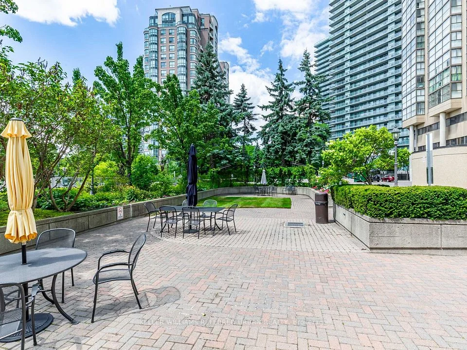 5460 Yonge Street 506, Toronto C07, ON M2N 6K7