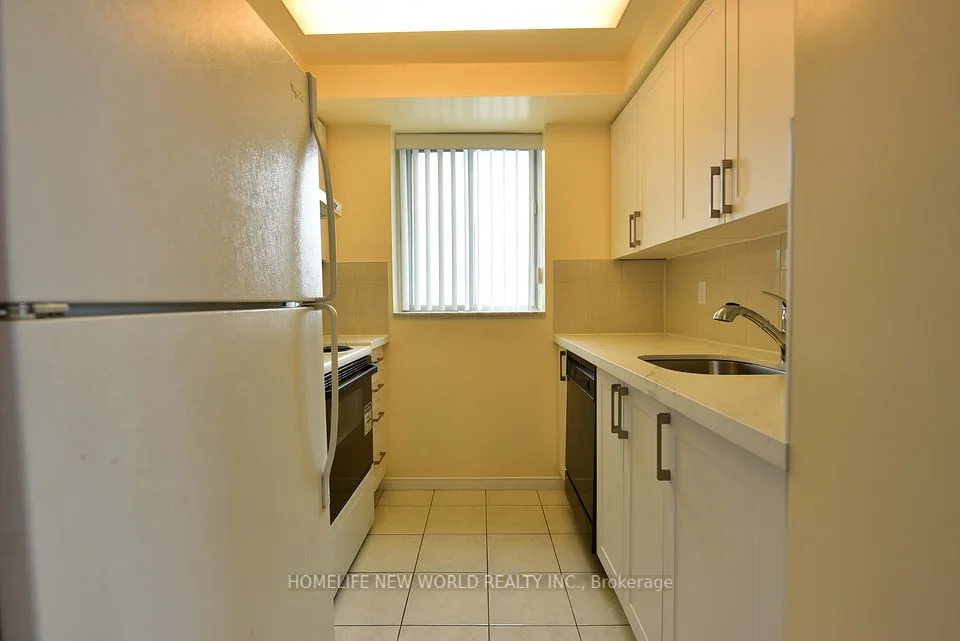 1 Pemberton Avenue 2702, Toronto C14, ON M2M 4L9