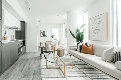 Condo Apartment in Toronto