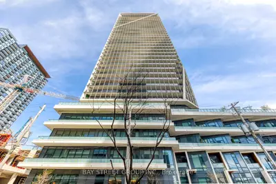 Condo Apartment in Toronto