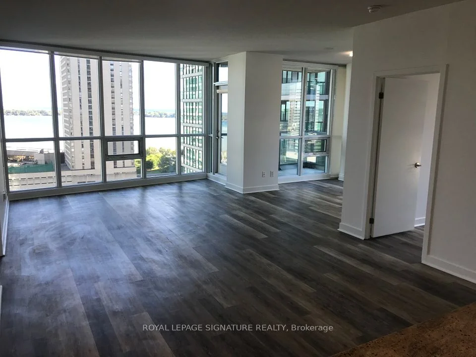 18 Harbour Street 1710, Toronto C01, ON M5J 2Z6