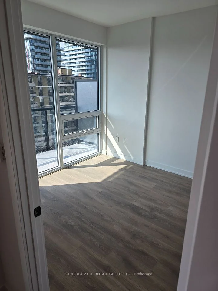 127 Broadway Avenue 1101, Toronto C10, ON M4P 1V5