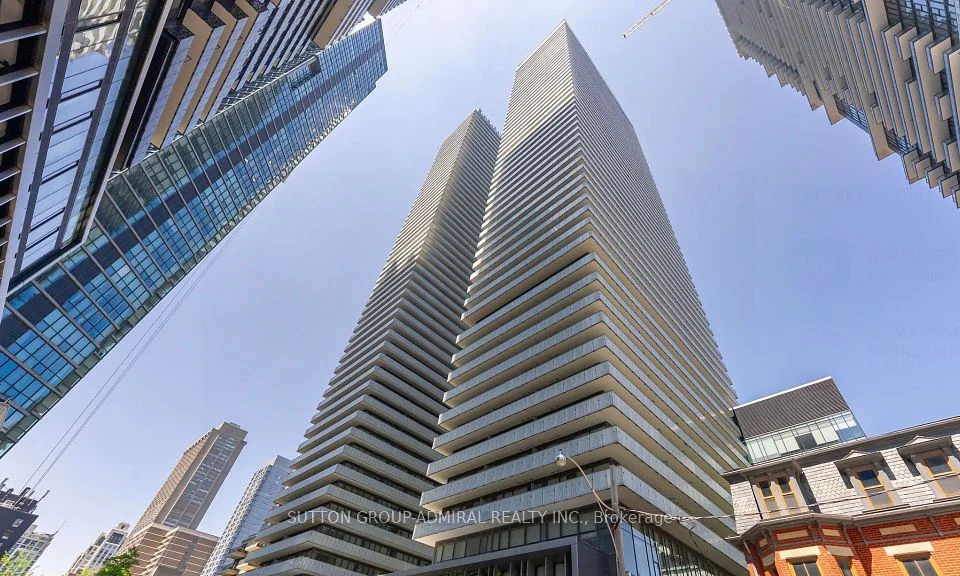 50 Charles Street E 3009, Toronto C08, ON M4Y 1T1