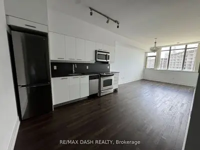 Condo Apartment in Toronto