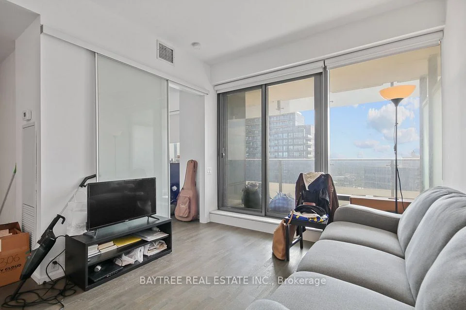 5 St. Joseph Street 3306, Toronto C01, ON M4Y 0B6