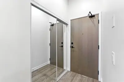 34 TUBMAN Avenue 305, Toronto C08, ON M5A 0R2