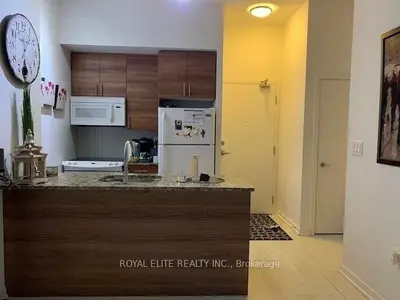 Condo Apartment in Toronto