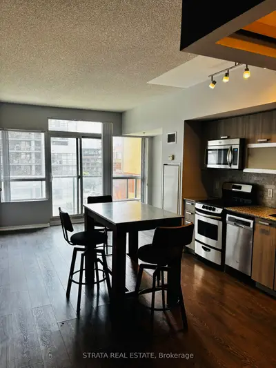 Condo Apartment in Toronto