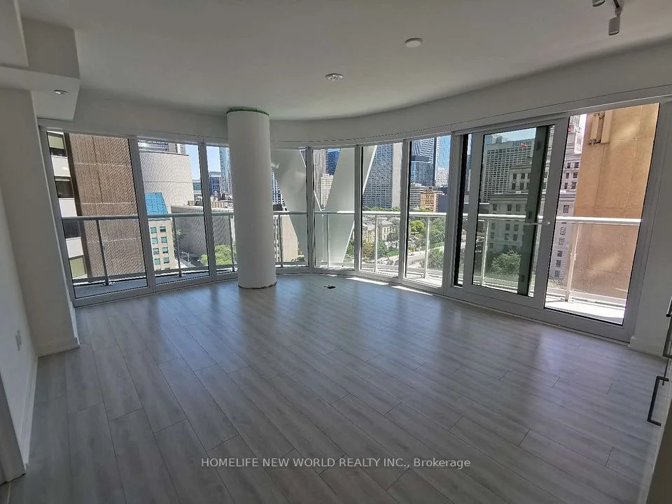 230 Simcoe Street 1026, Toronto C01, ON M5T 1T4