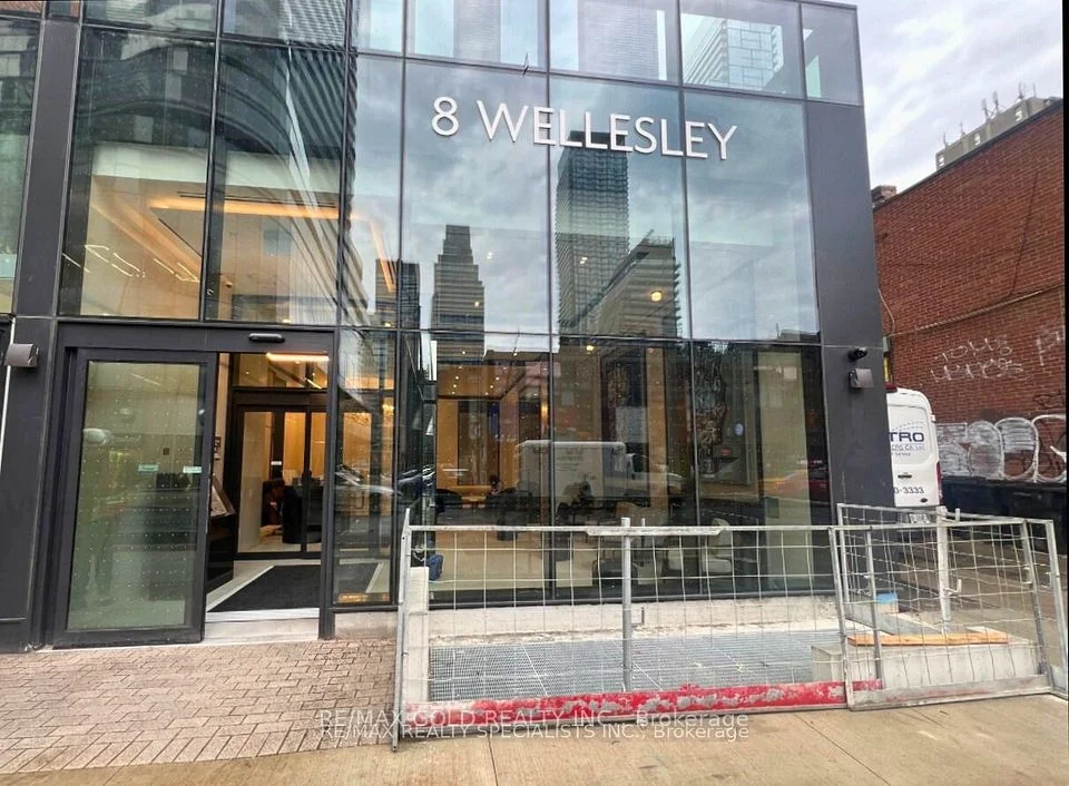 8 Wellesley Street 5505, Toronto C01, ON M4Y 0J5