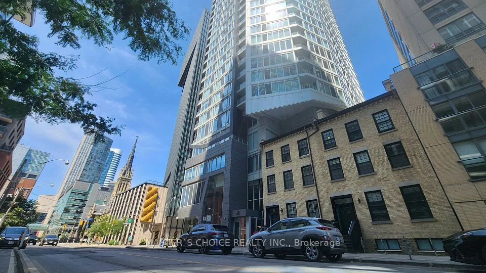 68 Shuter Street 2805, Toronto C08, ON M5B 1B1