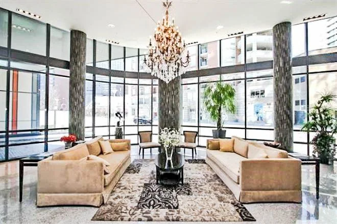 825 Church Street 1601, Toronto C09, On M4w 3z4
