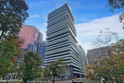 Condo Apartment in Toronto