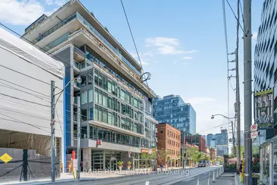 Condo Apartment in Toronto