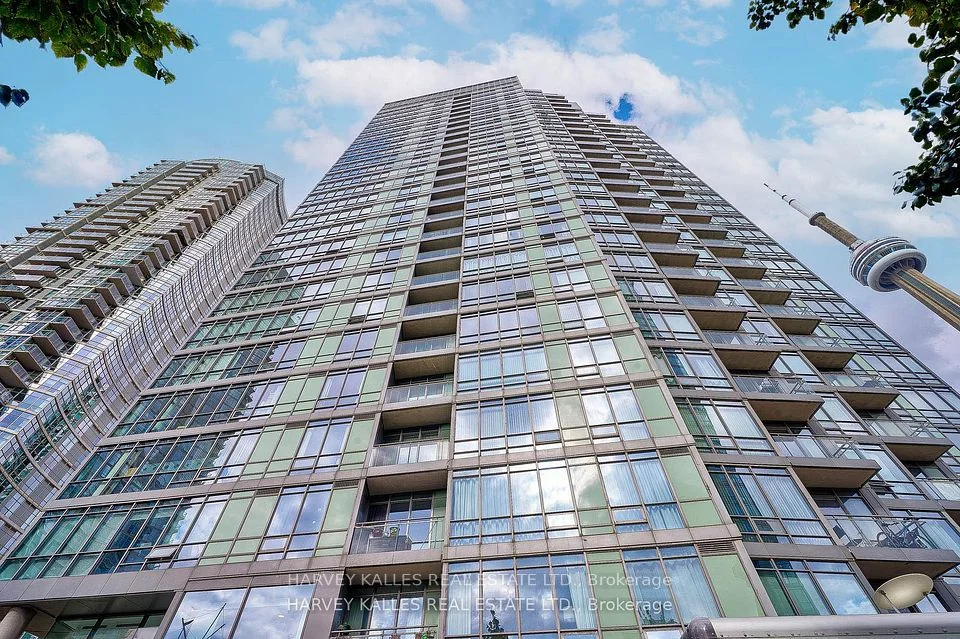 3 Navy Wharf Court 2803, Toronto C01, ON M5V 3V1