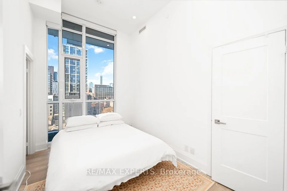 120 Parliament Street 902, Toronto C08, On M5a 2y8