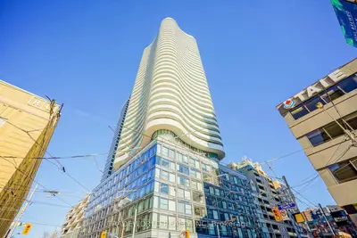 Condo Apartment in Toronto
