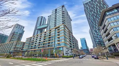Condo Apartment in Toronto