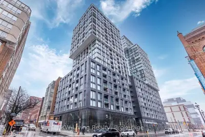 Condo Apartment in Toronto
