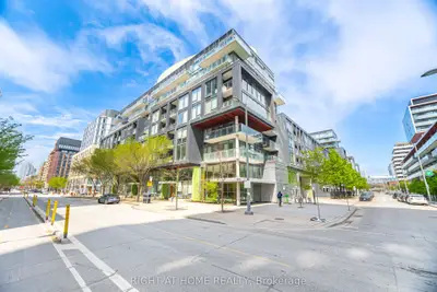 Condo Apartment in Toronto