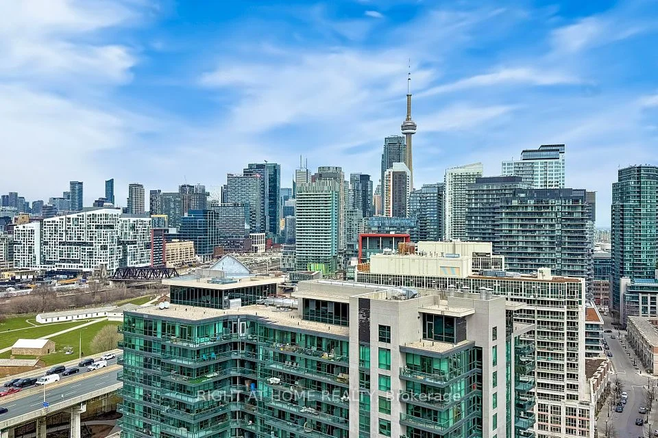 219 Fort York Boulevard 2205, Toronto C01, On M5v 1b1