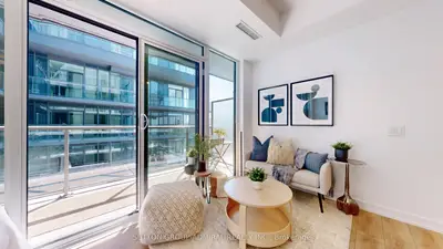 Condo Apartment in Toronto