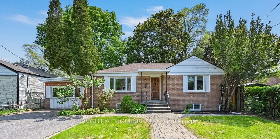55 Verwood Avenue Lower, Toronto C06, ON M3H 2K8