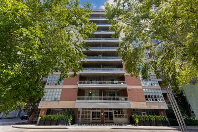 Condo Apartment in Toronto
