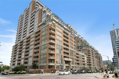 Condo Apartment in Toronto