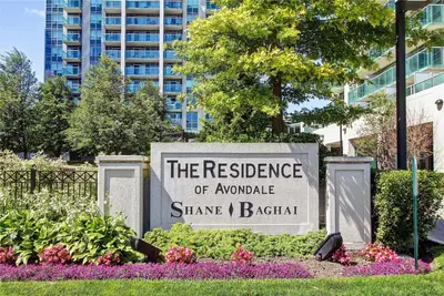 Condo Apartment in Toronto