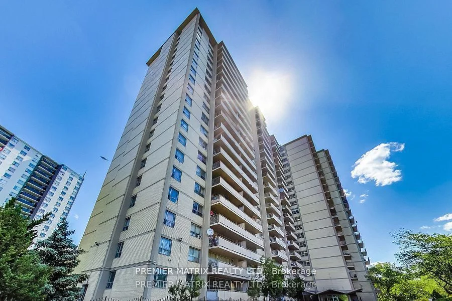 65 Thorncliffe Park Drive 1404, Toronto C11, ON M4H 1L2