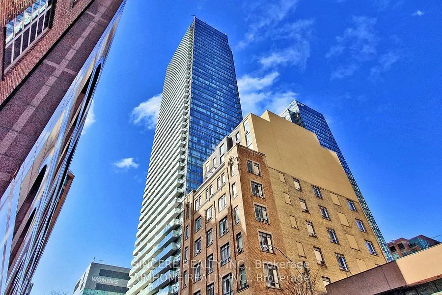 38 Grenville Street 1204, Toronto C01, ON M4Y 1A5