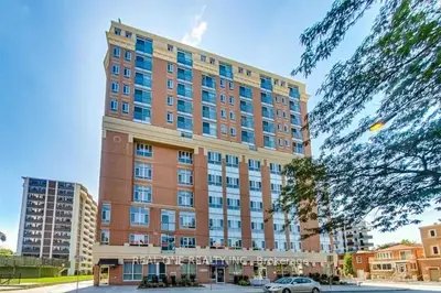 Condo Apartment in Toronto